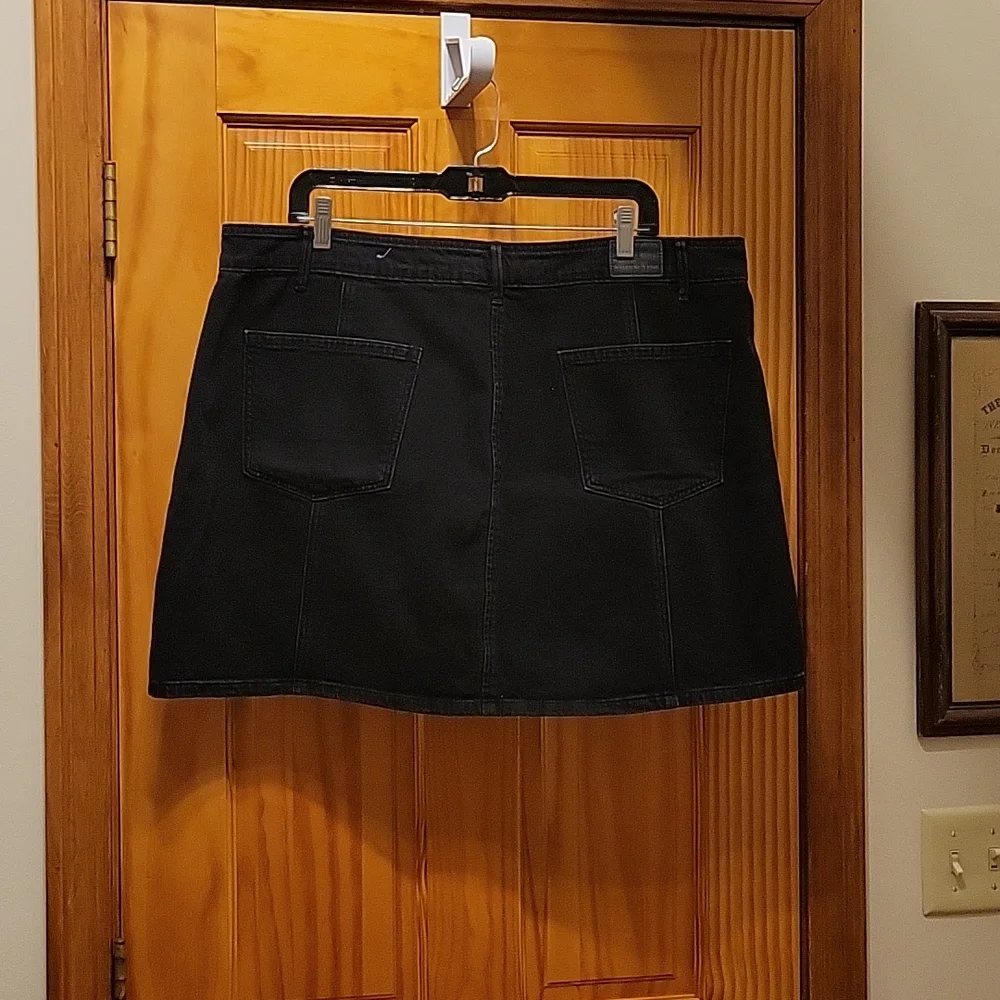 American Eagle jean skirt - Picture 2 of 7